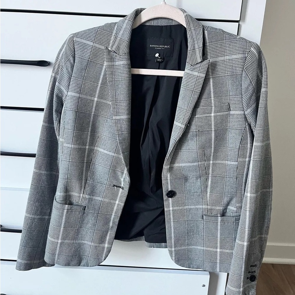 Banana Republic Gray Plaid Women's Blazer